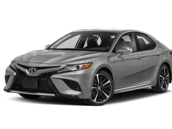 TOYOTA CAMRY 2018 4T1B61HK8JU009666 image