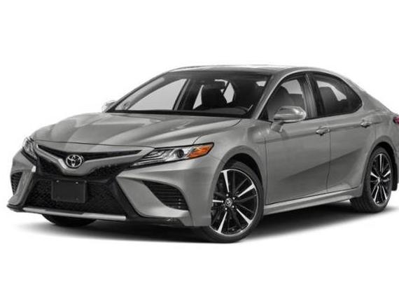 TOYOTA CAMRY 2018 4T1B61HK8JU144792 image