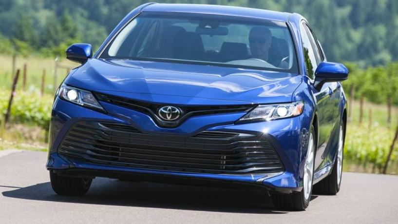 TOYOTA CAMRY 2018 JTNB11HK5J3029118 image