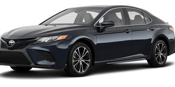 TOYOTA CAMRY 2018 4T1B61HK9JU566103 image
