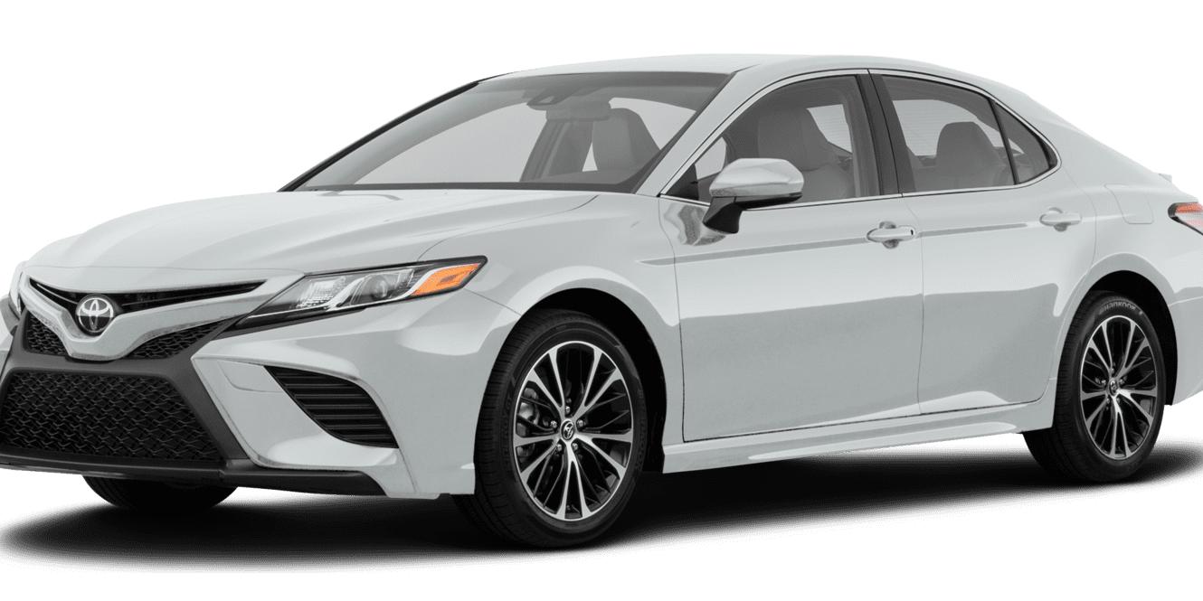 TOYOTA CAMRY 2018 4T1B61HKXJU674245 image