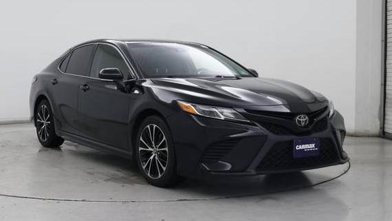 TOYOTA CAMRY 2018 JTNB11HK4J3037419 image