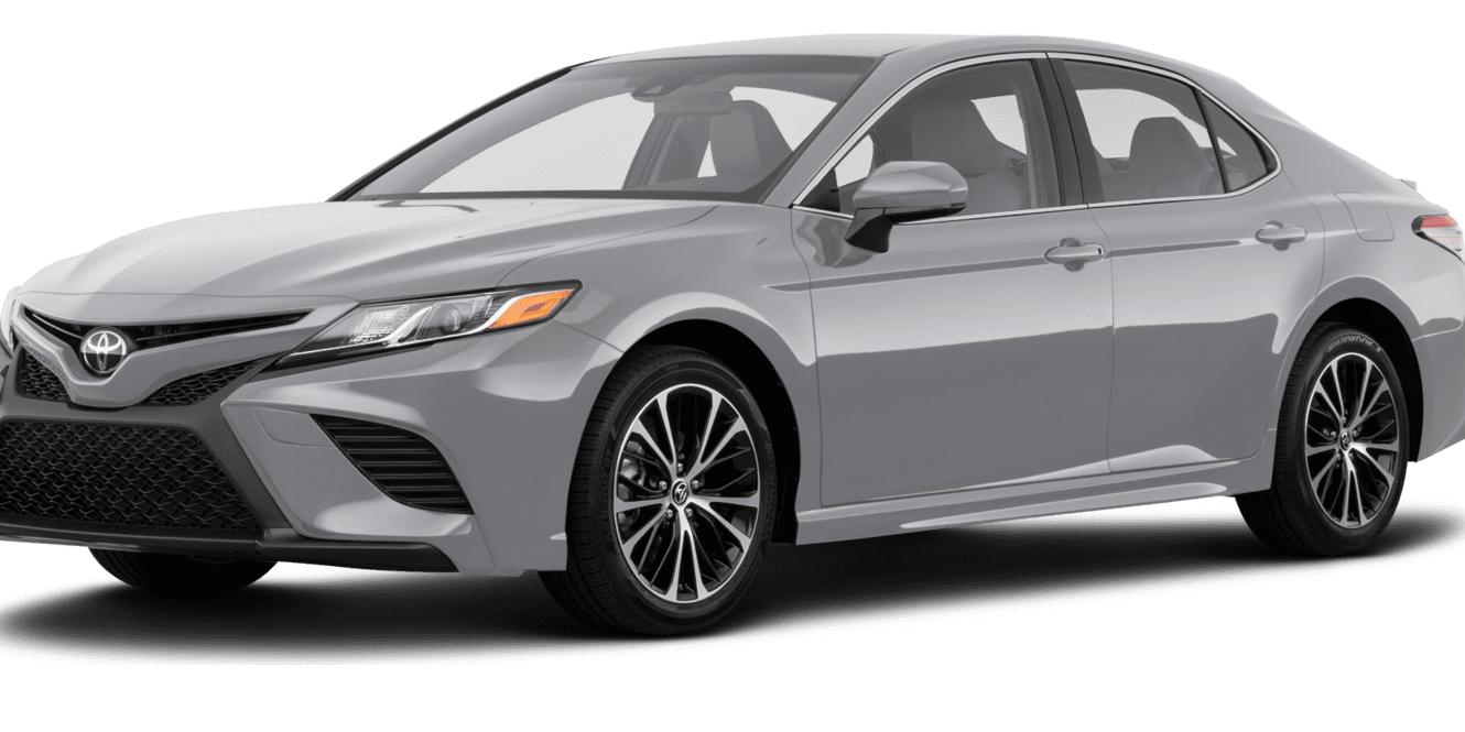 TOYOTA CAMRY 2018 4T1B11HKXJU053232 image