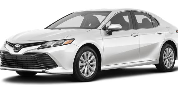 TOYOTA CAMRY 2018 4T1B11HK5JU663328 image