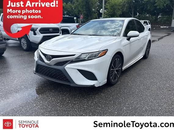 TOYOTA CAMRY 2018 4T1B11HK1JU071845 image