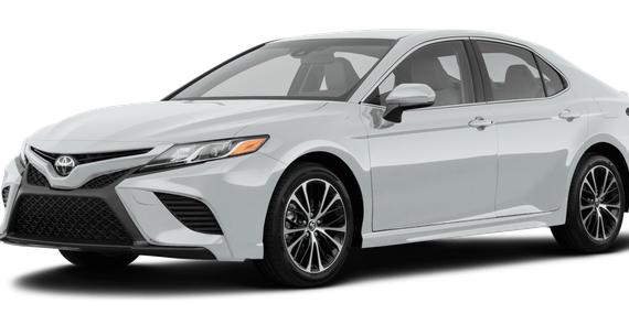 TOYOTA CAMRY 2018 4T1B61HK3JU025922 image