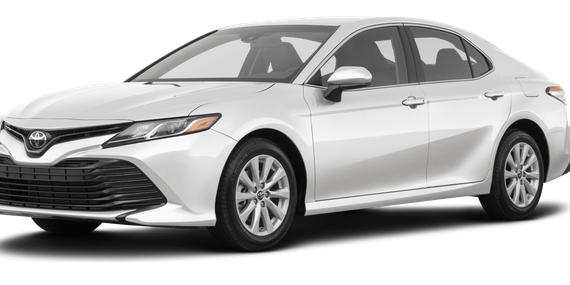 TOYOTA CAMRY 2018 4T1B11HKXJU643155 image