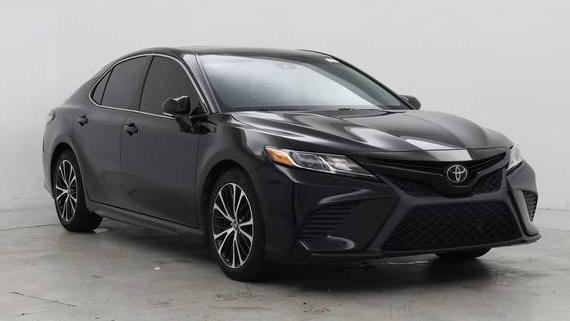 TOYOTA CAMRY 2018 4T1B11HK6JU133613 image