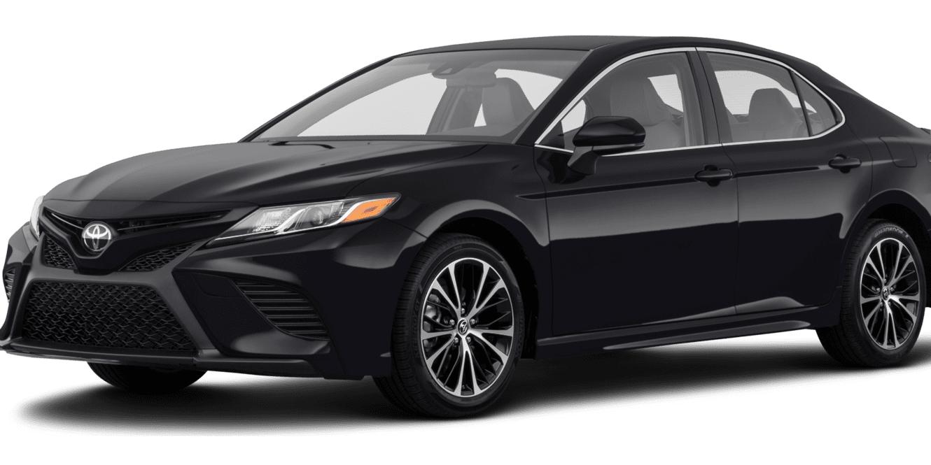 TOYOTA CAMRY 2018 4T1B61HK5JU567197 image