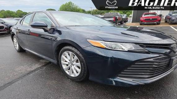 TOYOTA CAMRY 2018 4T1B11HK5JU514451 image