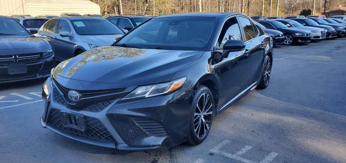 TOYOTA CAMRY 2018 JTNB11HKXJ3040051 image