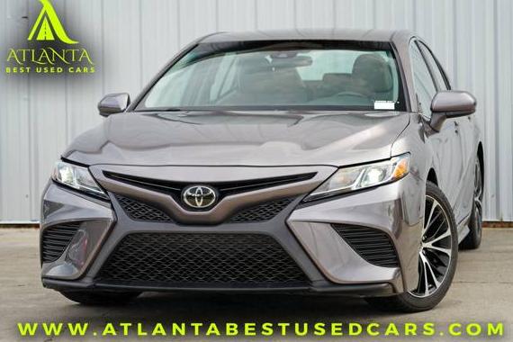 TOYOTA CAMRY 2018 4T1B11HK2JU035680 image