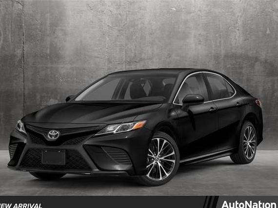 TOYOTA CAMRY 2018 4T1B11HKXJU118323 image