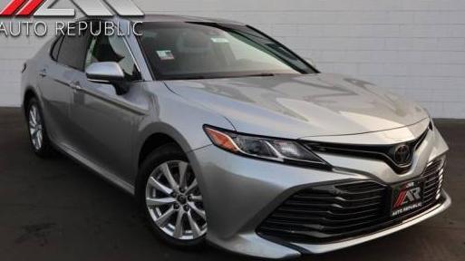 TOYOTA CAMRY 2018 JTNB11HK7J3040606 image