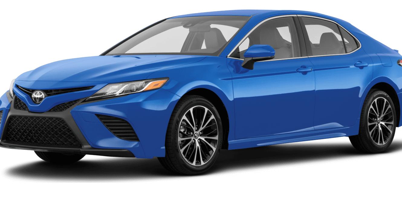 TOYOTA CAMRY 2018 4T1B61HK5JU512118 image