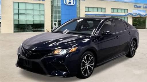 TOYOTA CAMRY 2018 4T1B11HK7JU538153 image