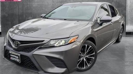 TOYOTA CAMRY 2018 4T1B11HK3JU052990 image