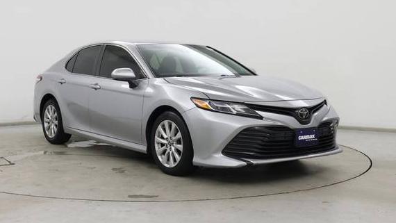 TOYOTA CAMRY 2018 JTNB11HK5J3035016 image
