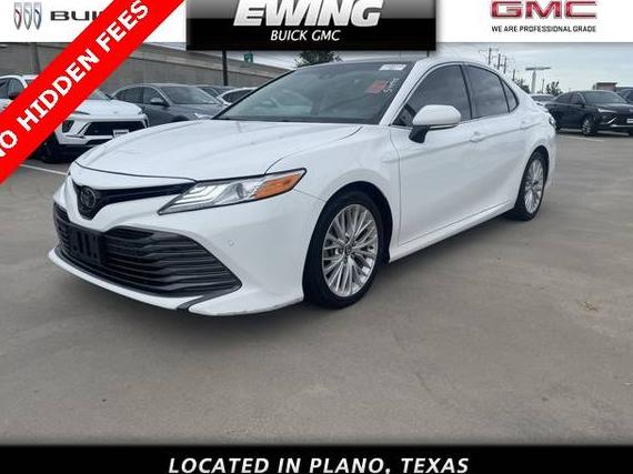 TOYOTA CAMRY 2018 4T1B11HK5JU023118 image