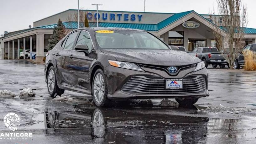 TOYOTA CAMRY 2018 4T1B21HK4JU501154 image