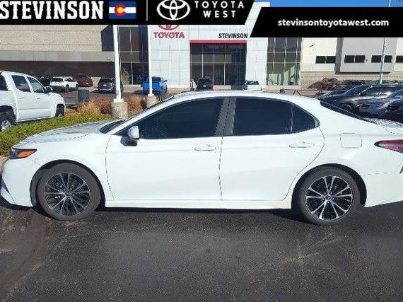 TOYOTA CAMRY 2018 4T1B11HK3JU041391 image TOYOTA CAMRY 2018 4T1B11HK3JU041391 image