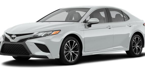 TOYOTA CAMRY 2018 4T1B61HKXJU155079 image