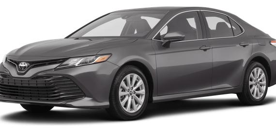 TOYOTA CAMRY 2018 4T1B11HK3JU639786 image
