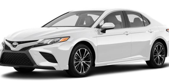 TOYOTA CAMRY 2018 4T1B11HK3JU132659 image TOYOTA CAMRY 2018 4T1B11HK3JU132659 image