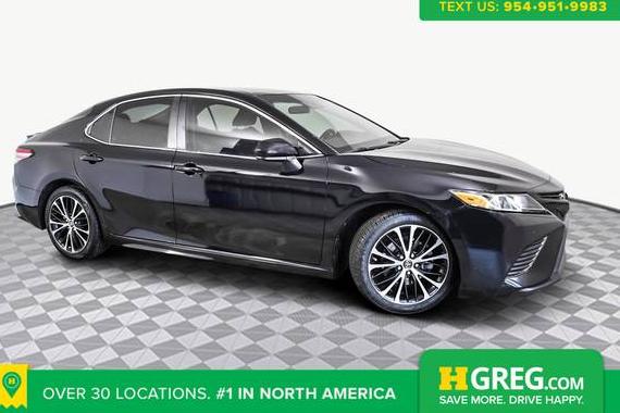 TOYOTA CAMRY 2018 4T1B11HK6JU029655 image