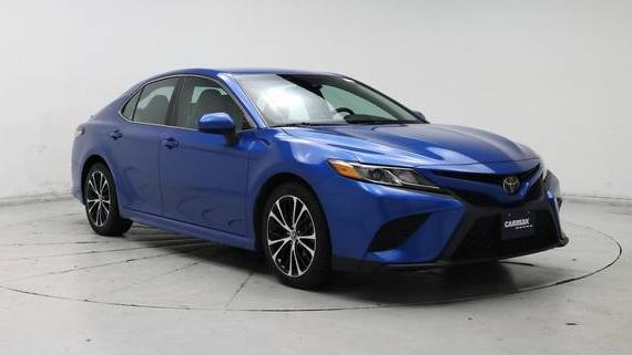 TOYOTA CAMRY 2018 4T1B11HK5JU100960 image