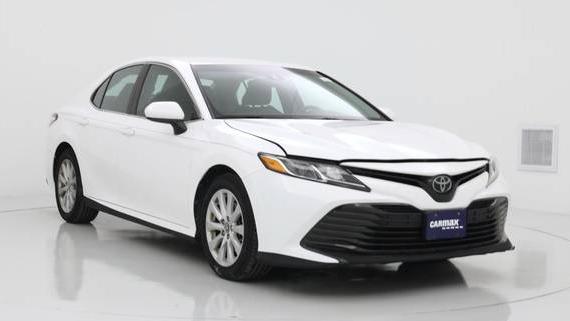 TOYOTA CAMRY 2018 4T1B11HK8JU667096 image