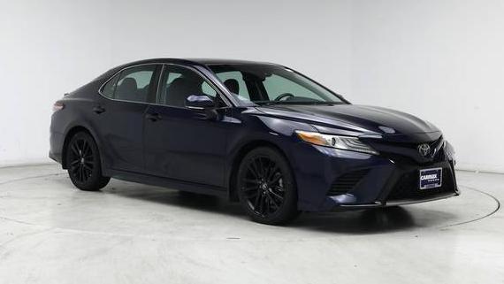 TOYOTA CAMRY 2018 4T1B61HK7JU600605 image