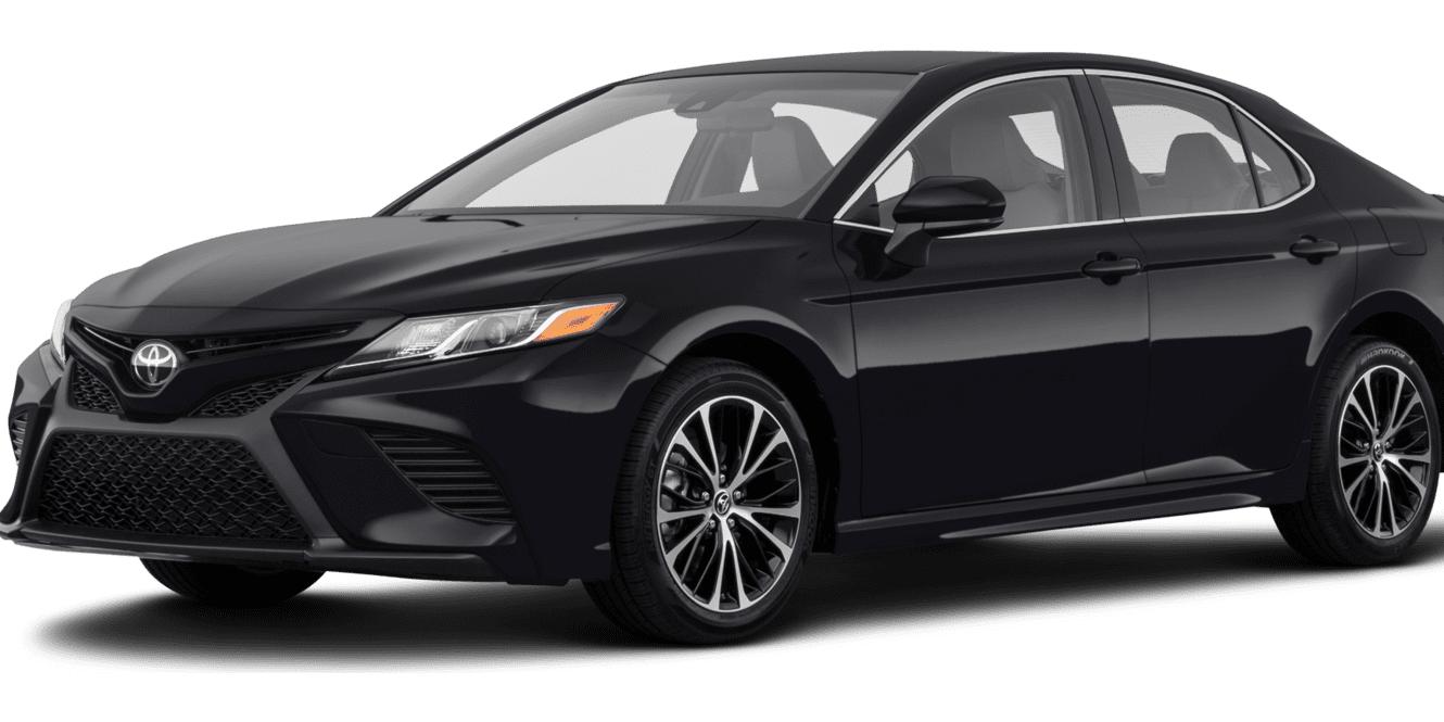 TOYOTA CAMRY 2018 4T1B11HK3JU123167 image