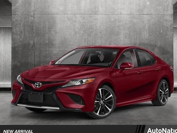 TOYOTA CAMRY 2018 4T1B61HK2JU514571 image