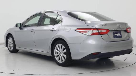 TOYOTA CAMRY 2018 JTNB11HK2J3011725 image