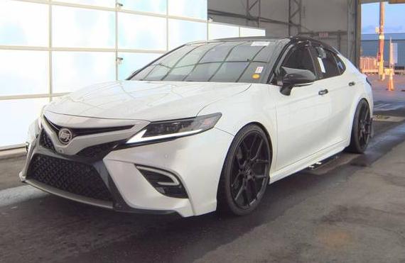TOYOTA CAMRY 2018 4T1BZ1HK8JU016169 image