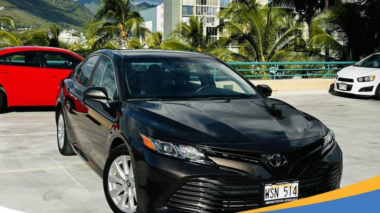 TOYOTA CAMRY 2018 4T1B11HK1JU038294 image