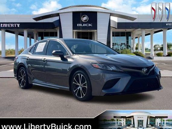 TOYOTA CAMRY 2018 4T1B11HKXJU511089 image TOYOTA CAMRY 2018 4T1B11HKXJU511089 image
