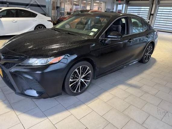 TOYOTA CAMRY 2018 4T1B11HK7JU558015 image TOYOTA CAMRY 2018 4T1B11HK7JU558015 image