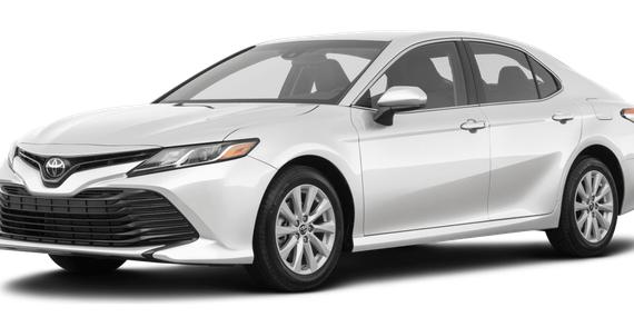 TOYOTA CAMRY 2018 4T1B11HK9JU642739 image