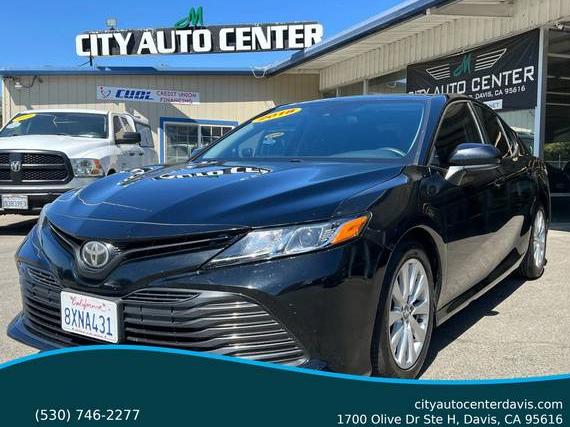 TOYOTA CAMRY 2018 4T1B11HK3JU560683 image