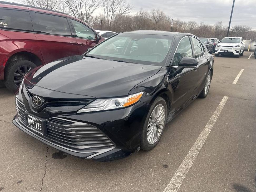 TOYOTA CAMRY 2018 4T1B11HK9JU011912 image