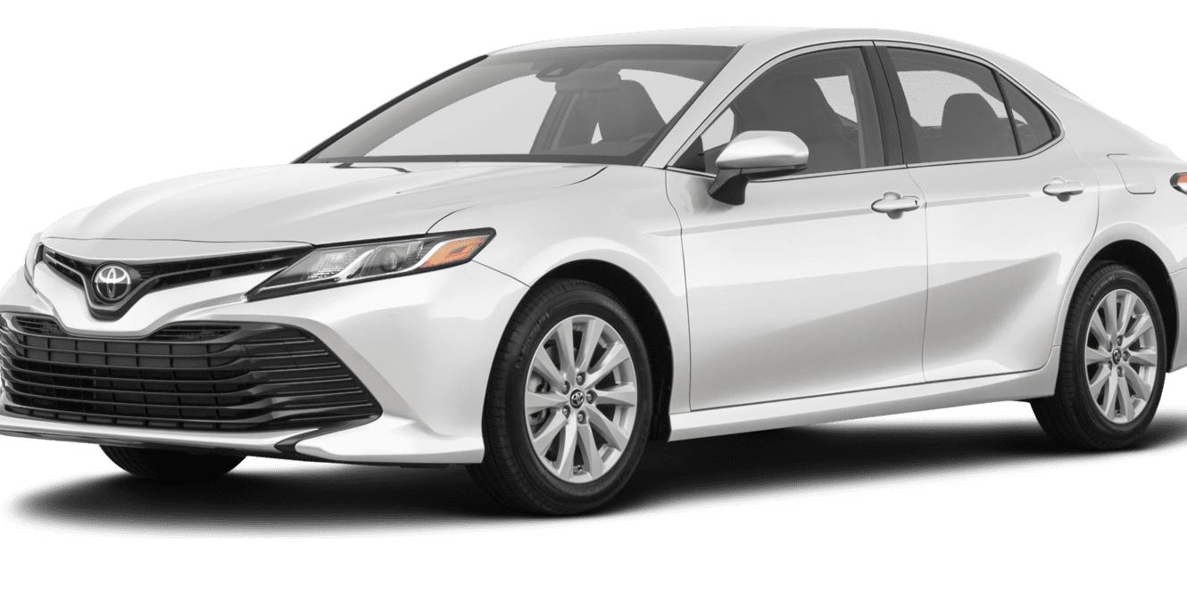 TOYOTA CAMRY 2018 4T1B11HKXJU614335 image