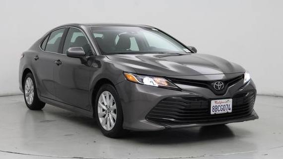 TOYOTA CAMRY 2018 4T1B11HK4JU522380 image