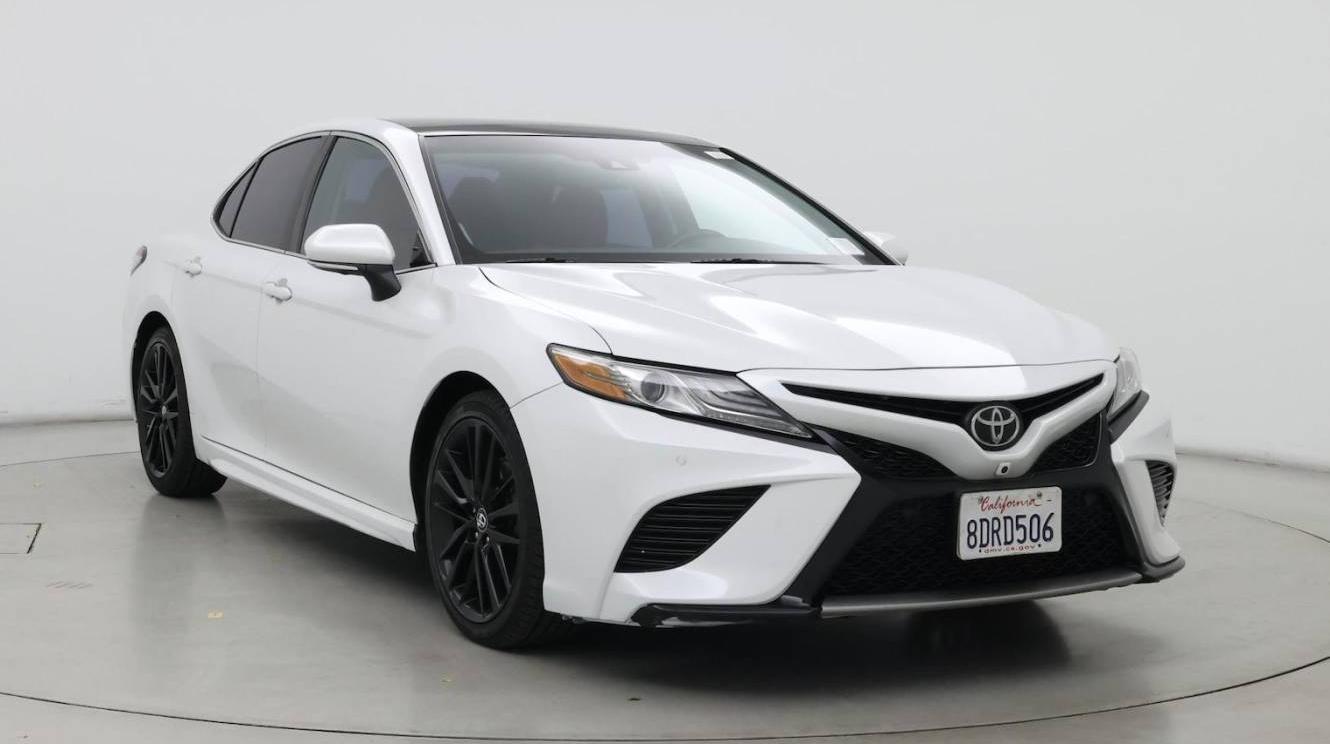 TOYOTA CAMRY 2018 4T1BZ1HK7JU016762 image