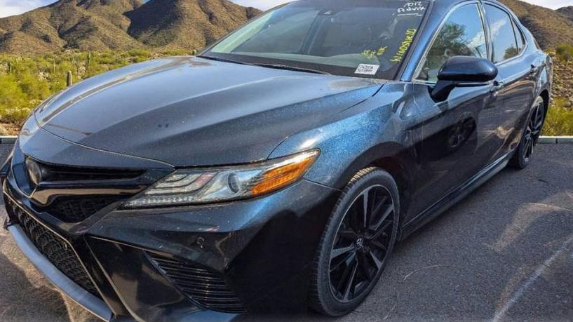 TOYOTA CAMRY 2018 4T1B61HK0JU656059 image TOYOTA CAMRY 2018 4T1B61HK0JU656059 image