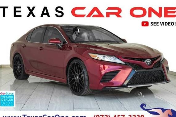 TOYOTA CAMRY 2018 4T1B61HKXJU627863 image