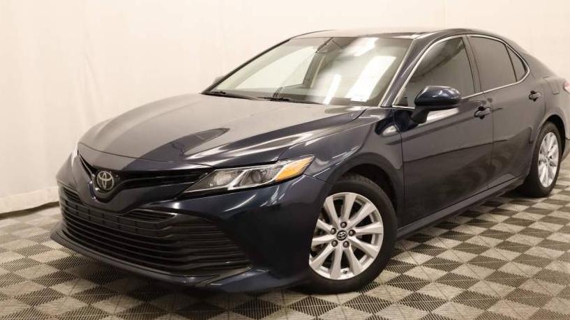 TOYOTA CAMRY 2018 4T1B11HK8JU632994 image