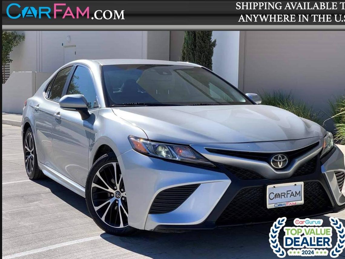 TOYOTA CAMRY 2018 4T1B11HK3JU541454 image