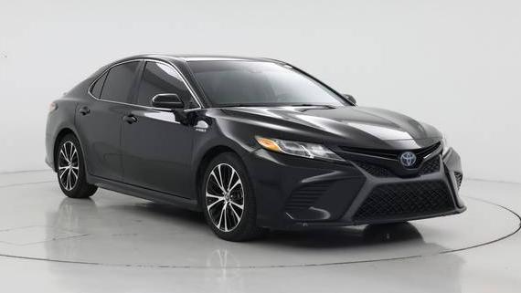 TOYOTA CAMRY 2018 4T1B21HK4JU506483 image